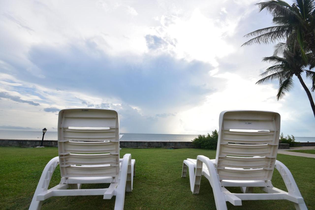 Hua Hin Beachfront Condo Ngoại thất bức ảnh